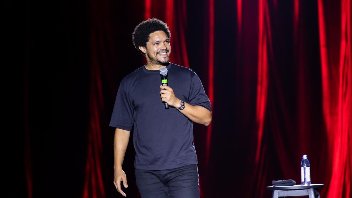 Trevor Noah’s ‘Off The Record’ tour: Delhiites learn of Delhi woes, as explained by Trevor